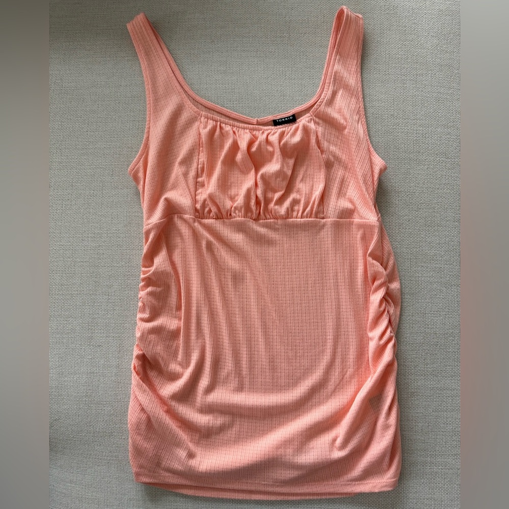 Torrid Scoop Neck Tank Top - Picture 3 of 6